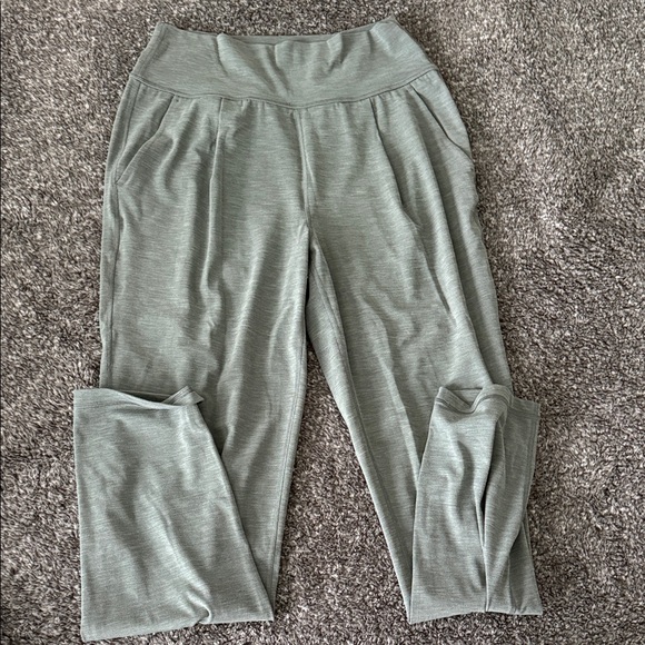 Athleta Pants - Athleta Elation Pant in Heather Gray